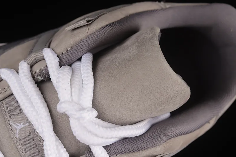 All categories Air Jordan Jordan series basketball shoes Air Jordan 11 F version Air Jordan 11 Low "Cool Grey" AJ11 Joe 11 cool gray genuine standard genuine carbon 528895-003